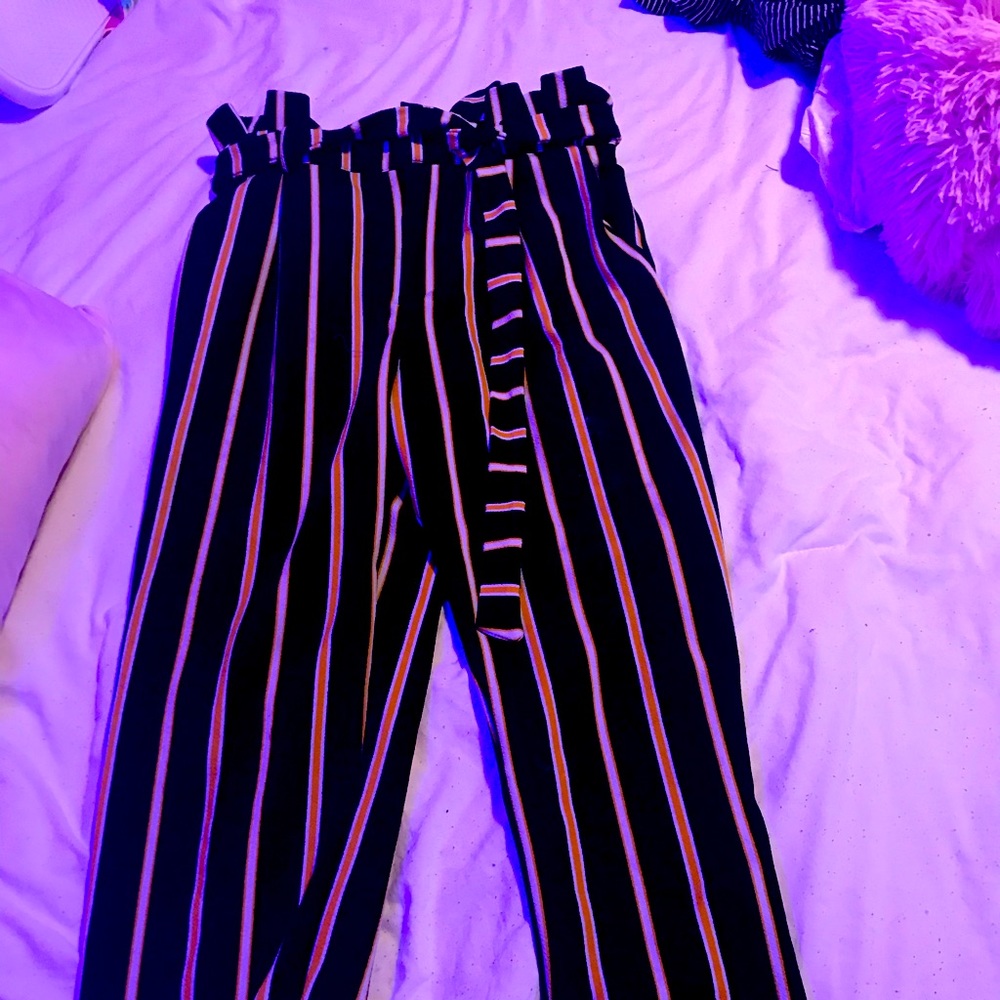 No boundaries pants
